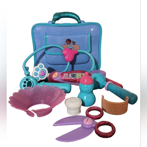 Disney | Toys | Disney Doc Mcstuffins Pet Vet Doctor Bag Set 1 Piece ...